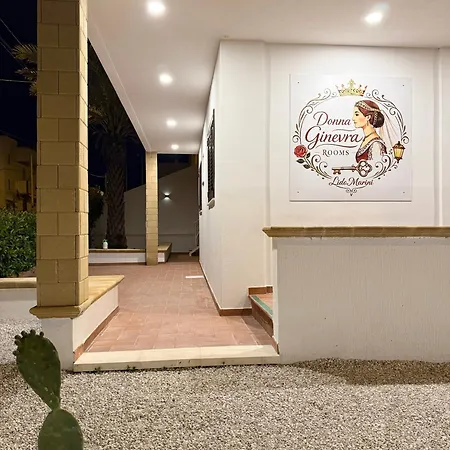 Donna Ginevra - A 300m Dalla Guest house Lido Marini